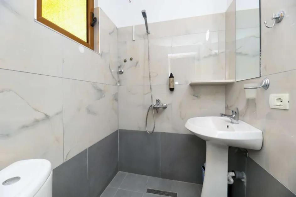 Vila Agolli Avlonya Dış mekan fotoğraf